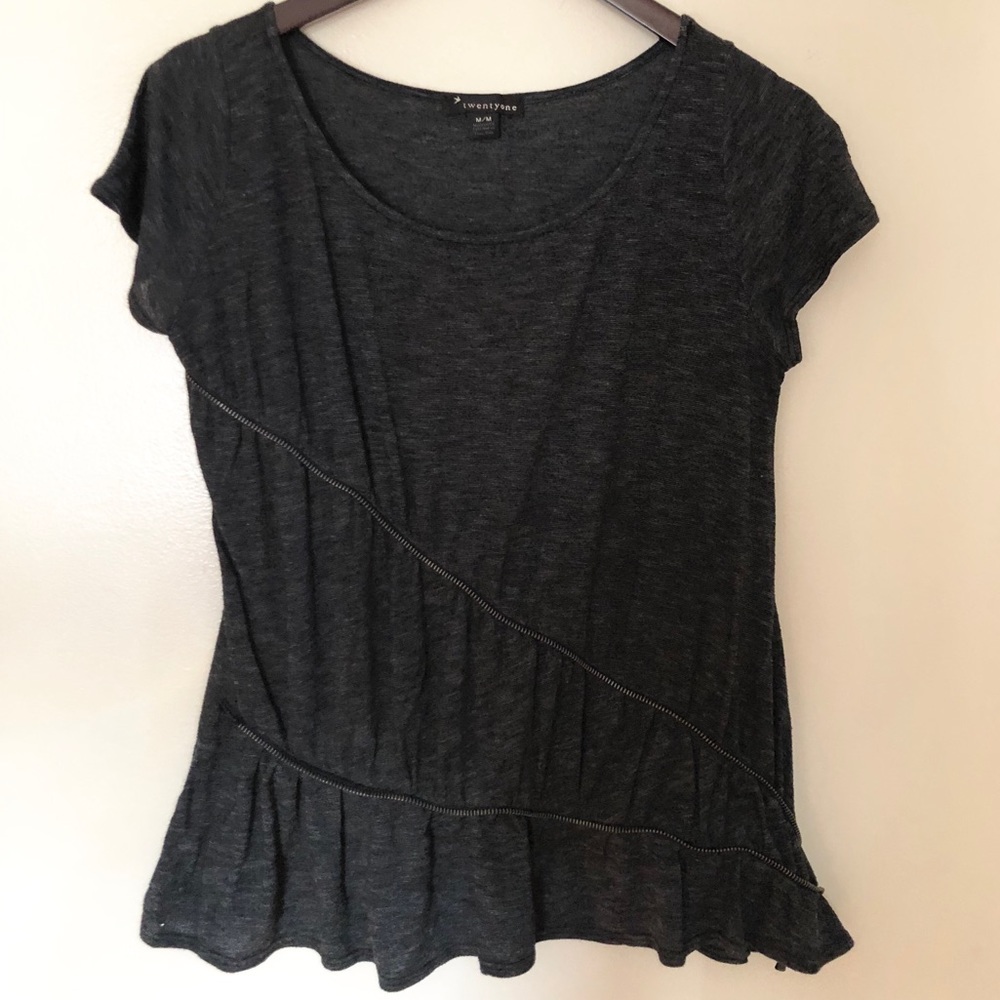 Twentyone gray zipper designed top